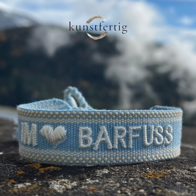 IM (HÄRZE) BARFUSS
